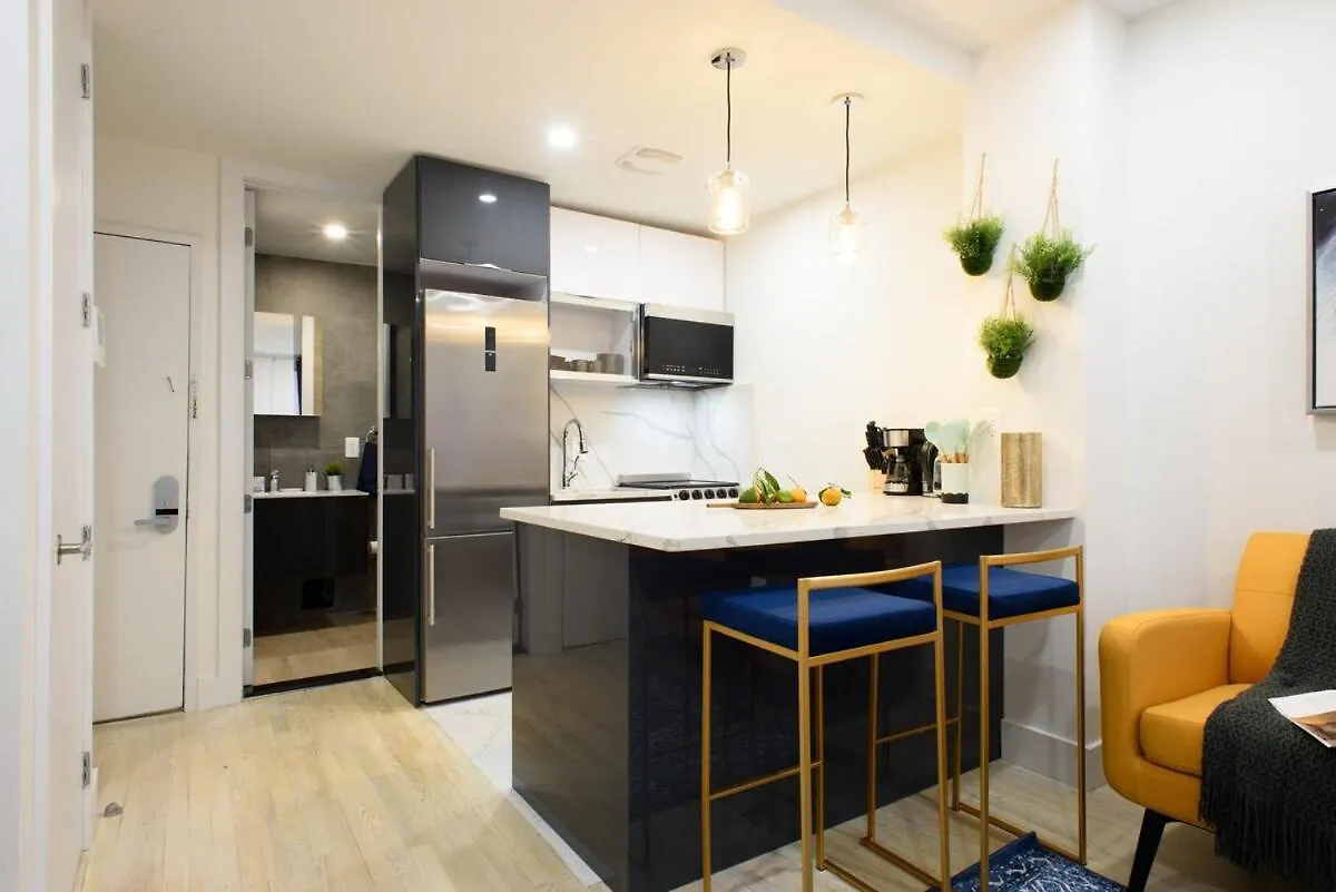 1597-9 Renovated Studio Prime Ues Wd In Unit New York 0*,
