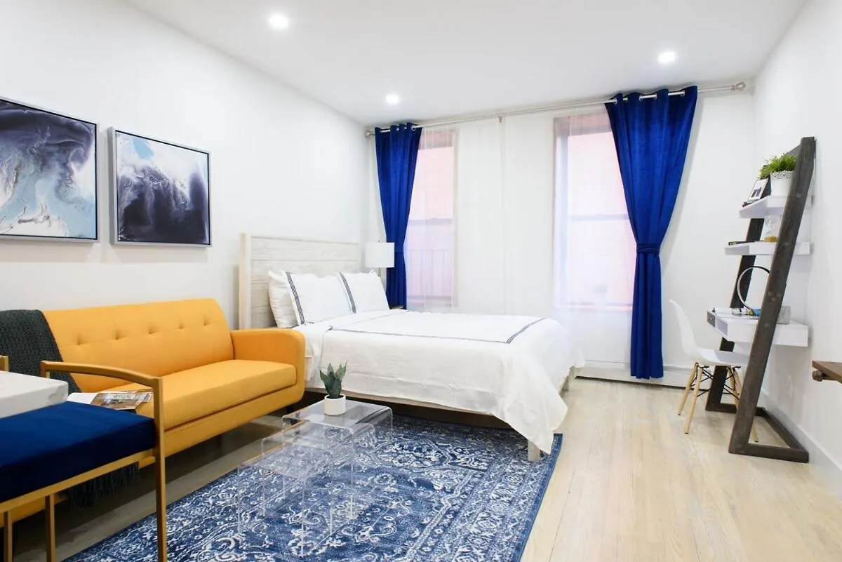 1597-9 Renovated Studio Prime Ues Wd In Unit New York Lägenhet